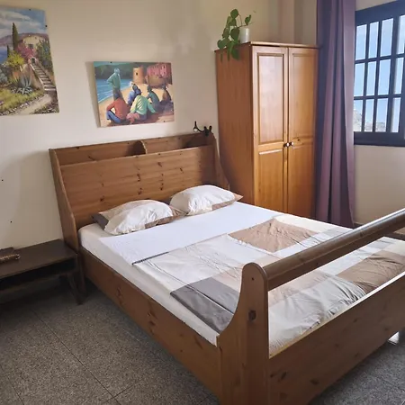 Two-bedroom House At Lila Apartament *