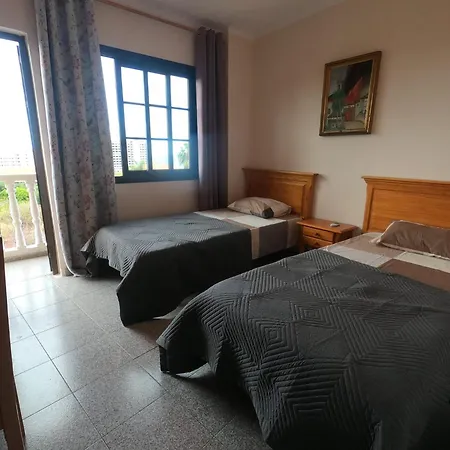 Two-bedroom House At Lila